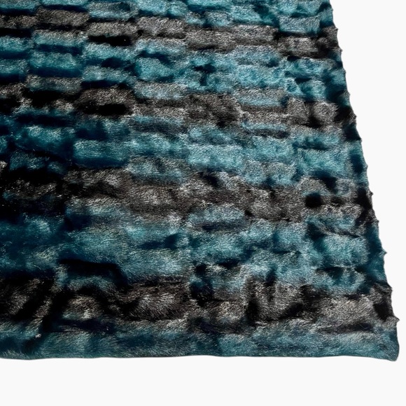 West Elm Teal and Black Faux Fur Chinchilla Throw Blanket - Picture 3 of 5